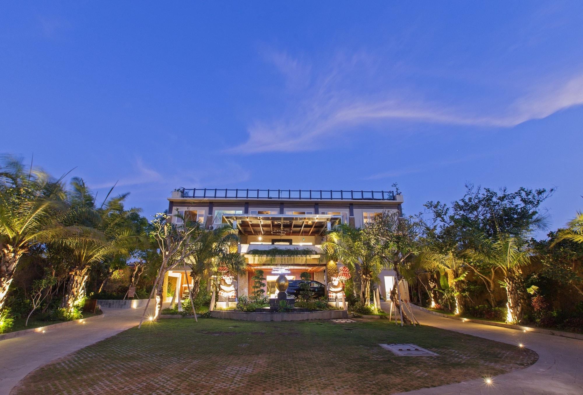 The Leaf Luxury Villa *